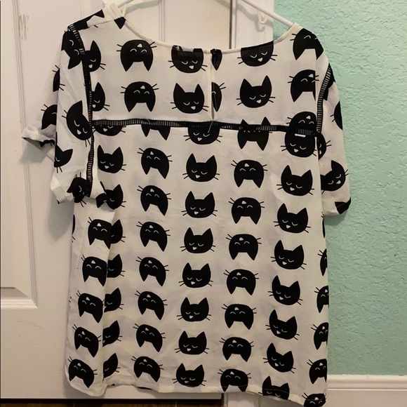 XL Lace Black Cat Blouse - Picture 2 of 2